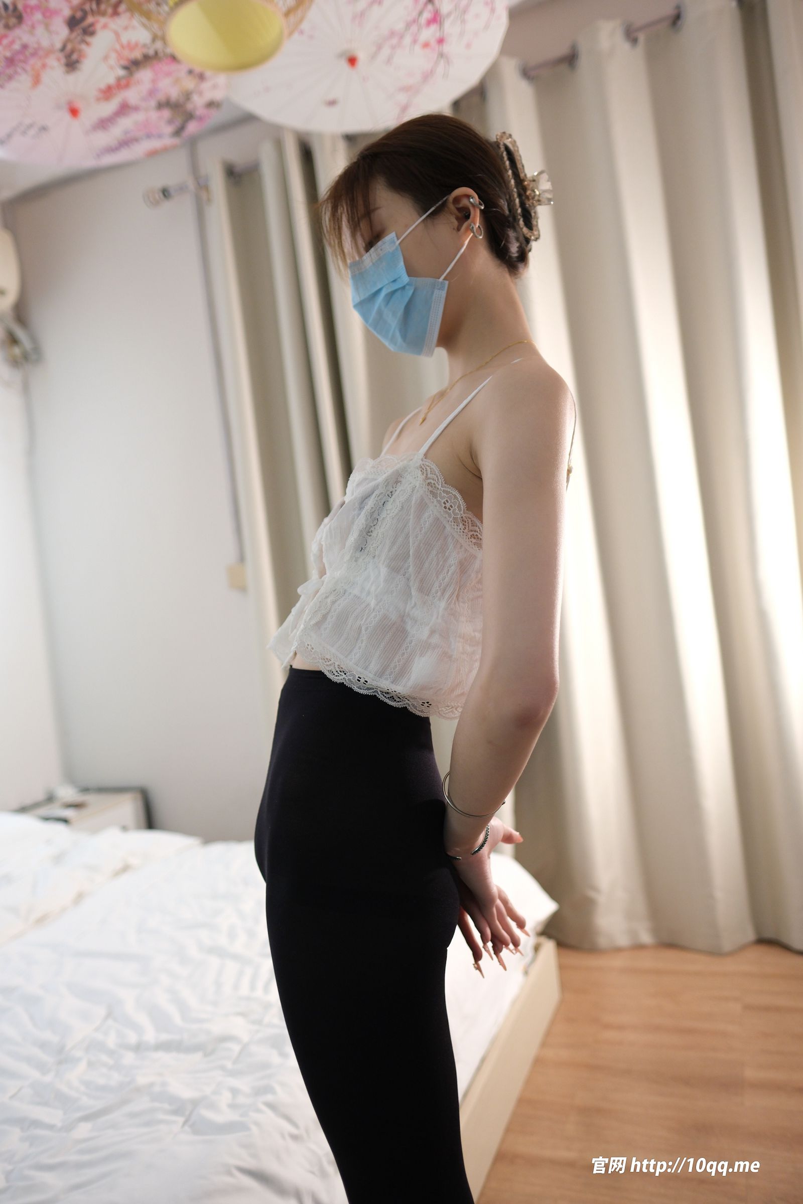 [ROSI美女图]口罩系列 2024.11.26 NO.3089-电鸽