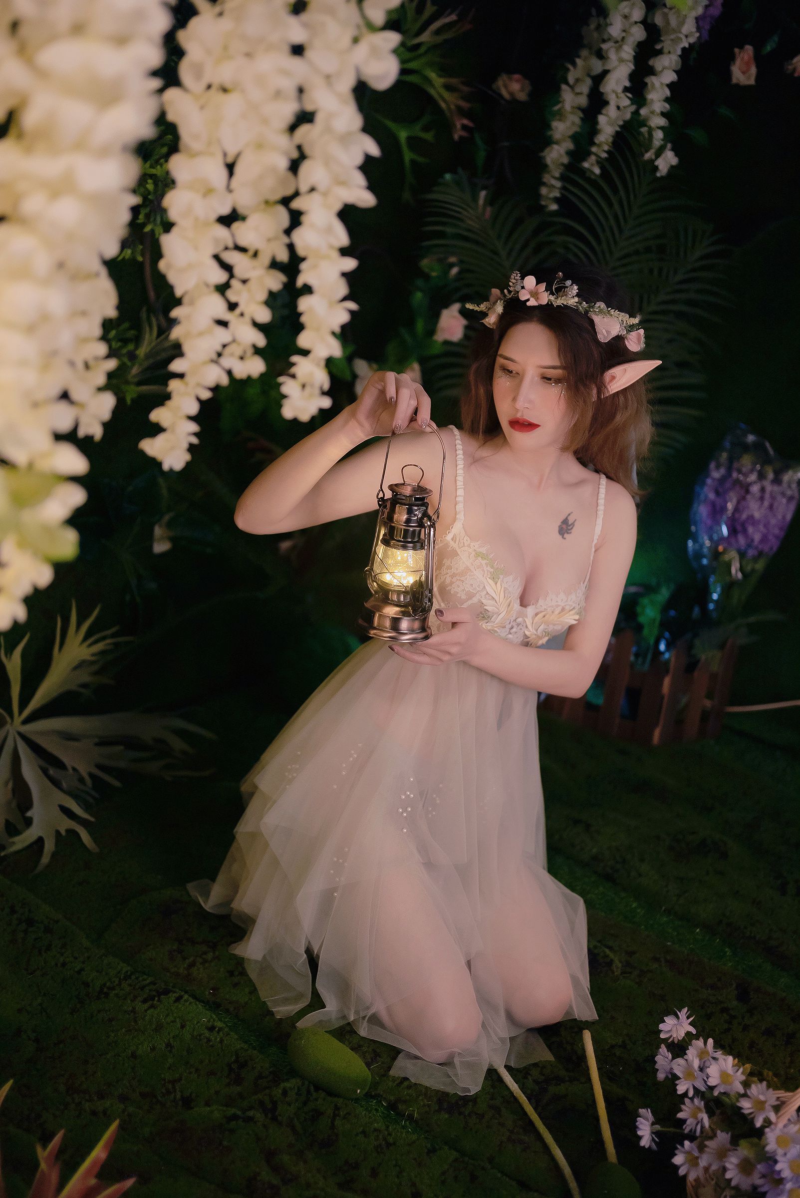 [鹿八岁] NO.096 精灵隐藏-电鸽